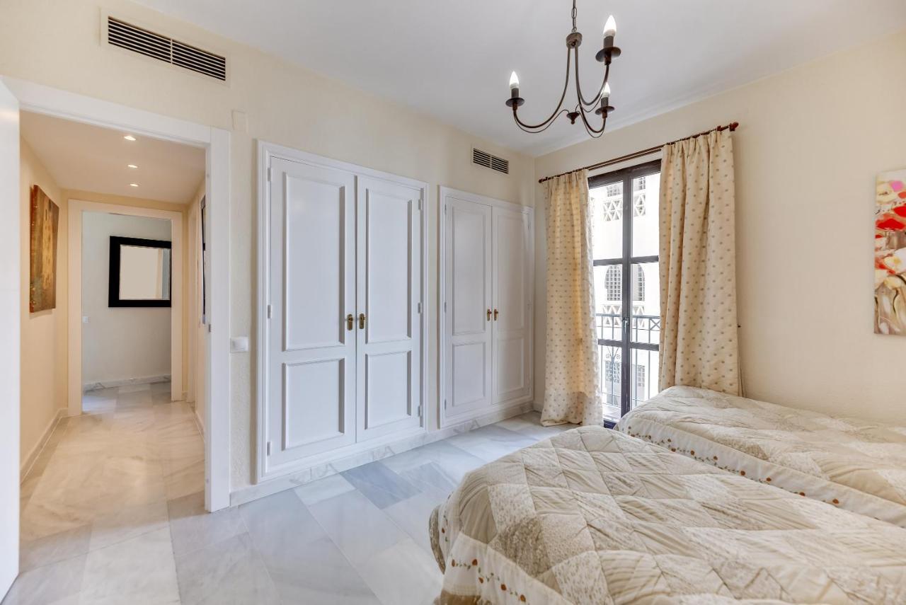 Puerto Banus2 Beachfront And Pools Marbella Ngoại thất bức ảnh